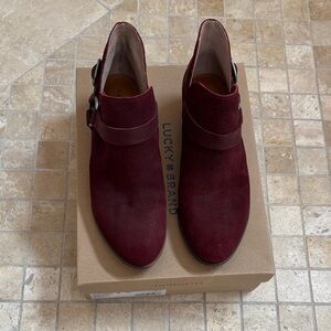 Lucky Brand women Deep Red Suede Boots